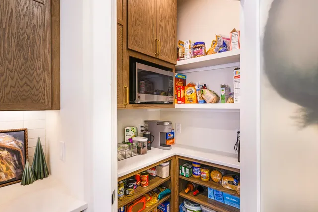 $739,900 | 6632 Grouse Woods, DeForest, WI 53532