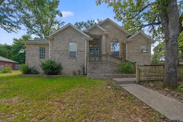 $295,000 | 801 Beth Drive, Tyler, TX 75703