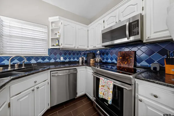 $295,000 | 801 Beth Drive, Tyler, TX 75703