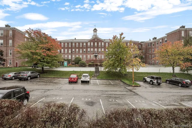 $2,699 | 1701 Crompond Road, Unit 6201, Peekskill, NY 10566