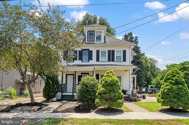 $215,000 | 316 Broad Street, Elmer, NJ 08318