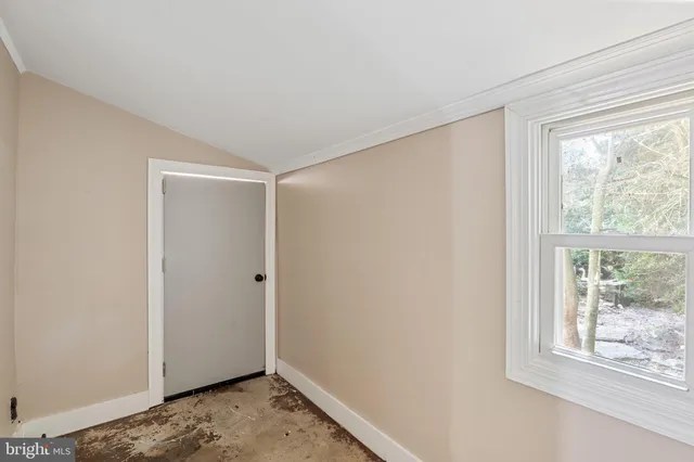 $215,000 | 316 Broad Street, Elmer, NJ 08318