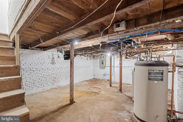 $215,000 | 316 Broad Street, Elmer, NJ 08318