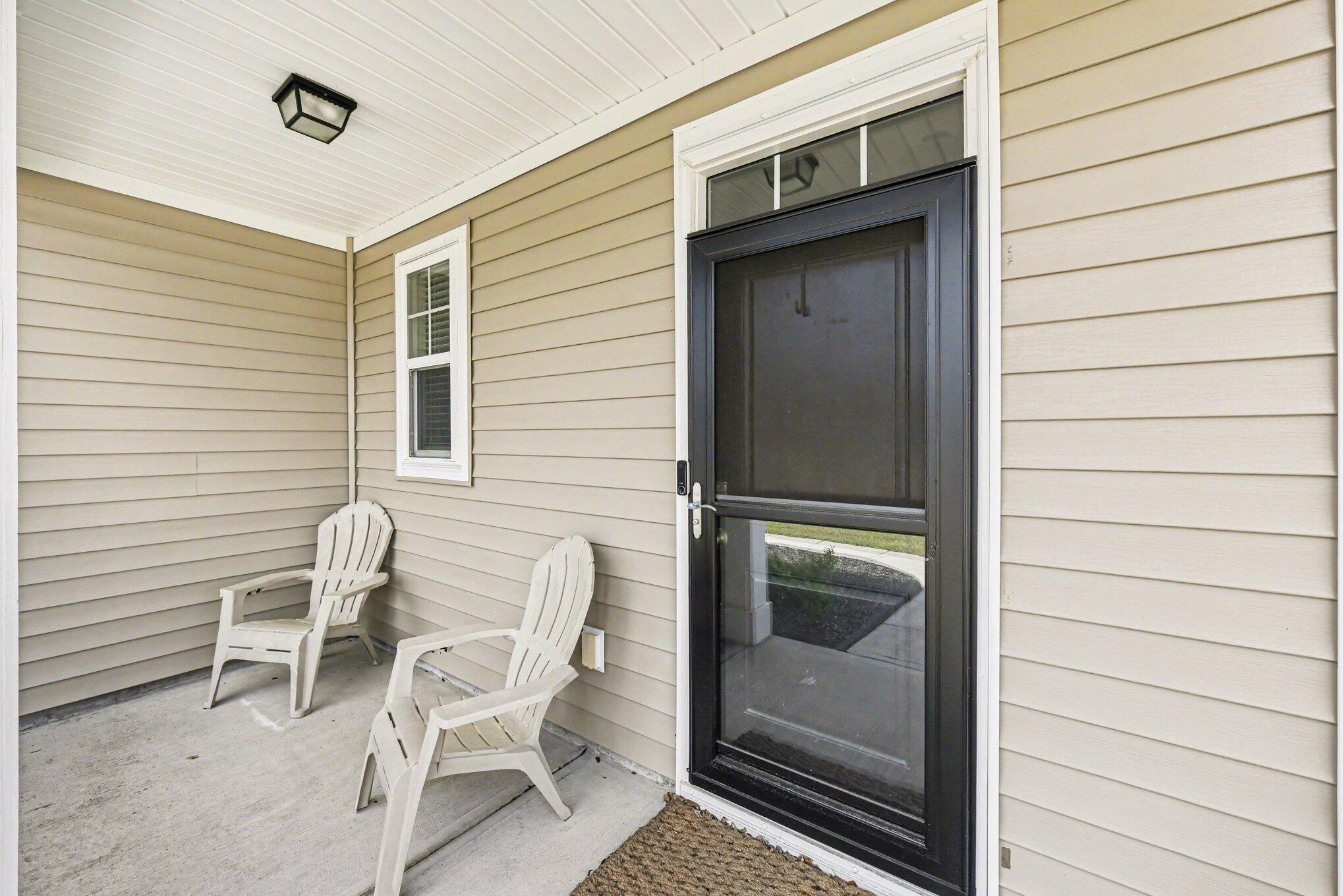 219 Rubles Lane Moncks Corner, SC 29461 - Photo 5 of 40 005_file_9196