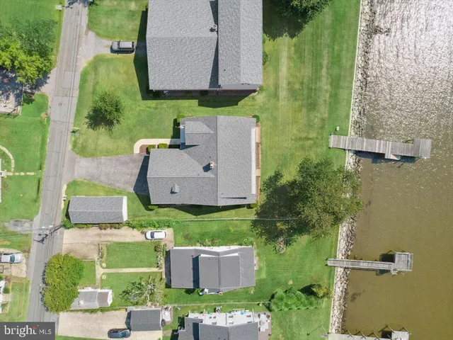 $879,000 | 6047 Melbourne Avenue, Deale, MD 20751