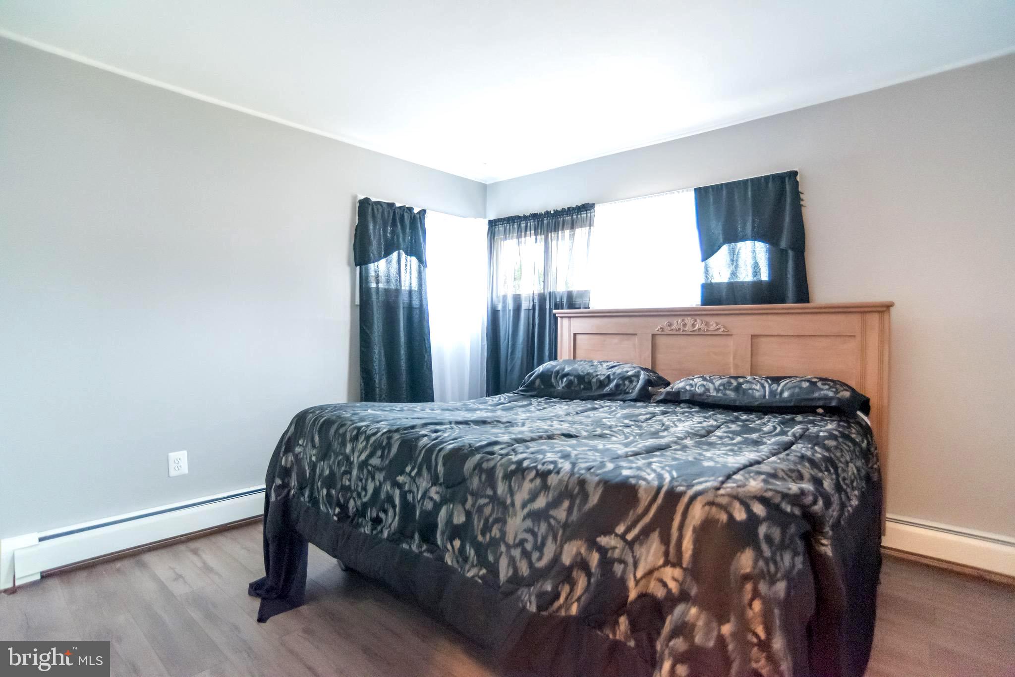 21 Micahill Road Levittown, PA 19056 - Photo 19 of 37