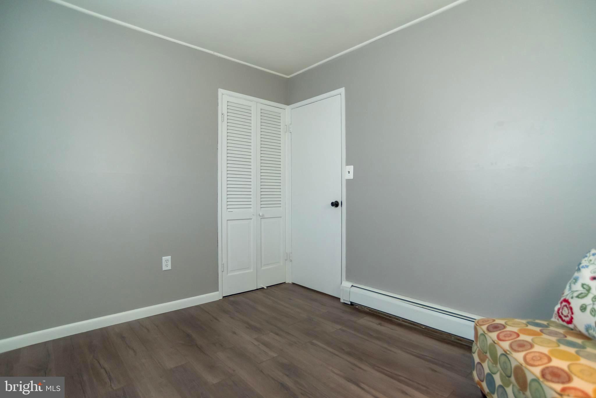 21 Micahill Road Levittown, PA 19056 - Photo 25 of 37