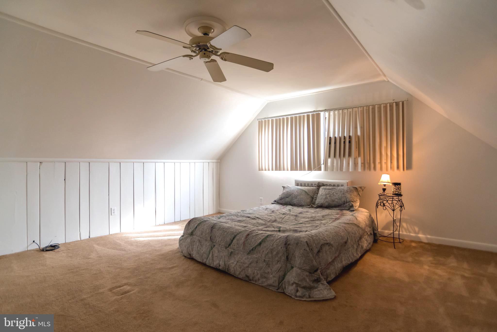 21 Micahill Road Levittown, PA 19056 - Photo 28 of 37