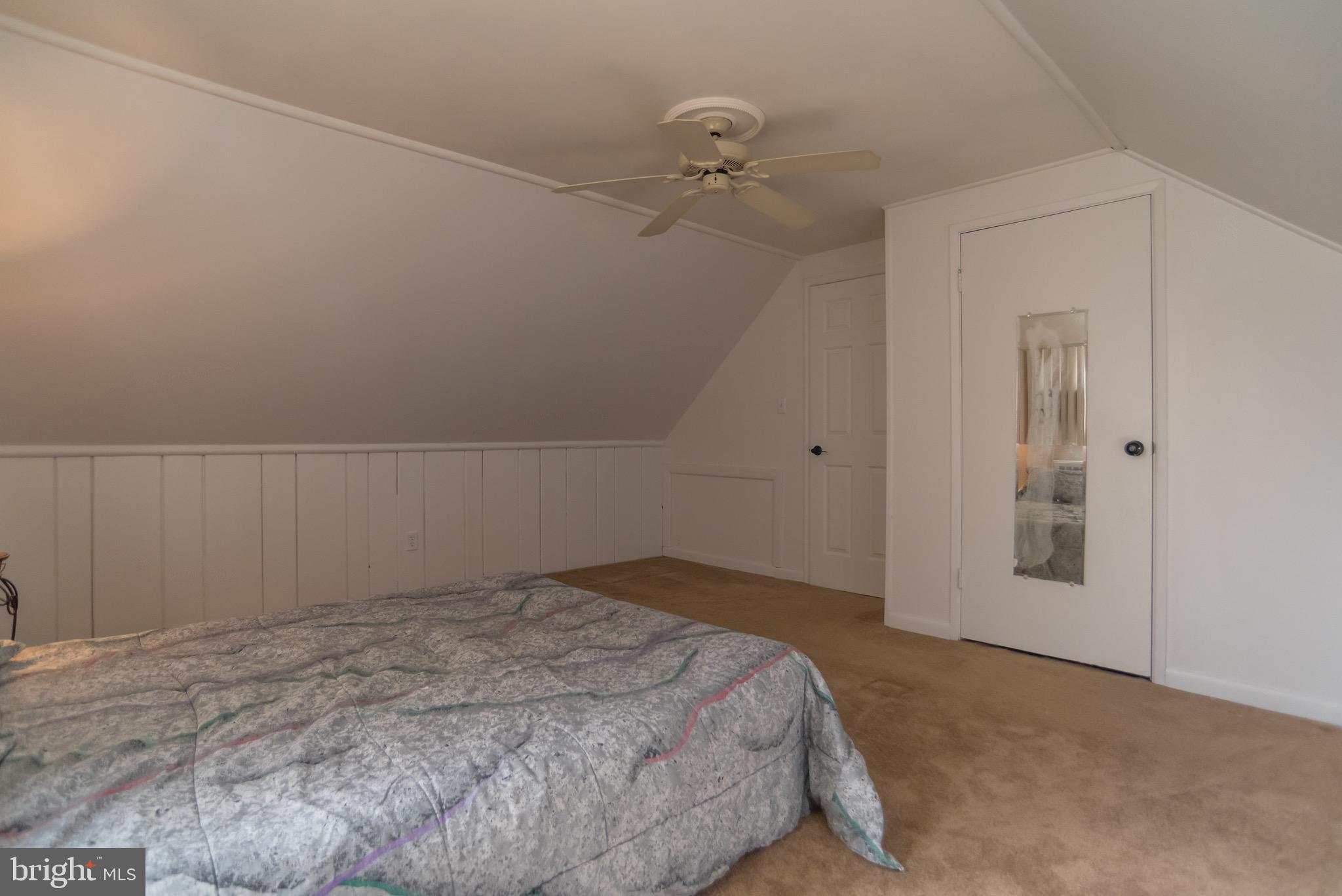 21 Micahill Road Levittown, PA 19056 - Photo 30 of 37