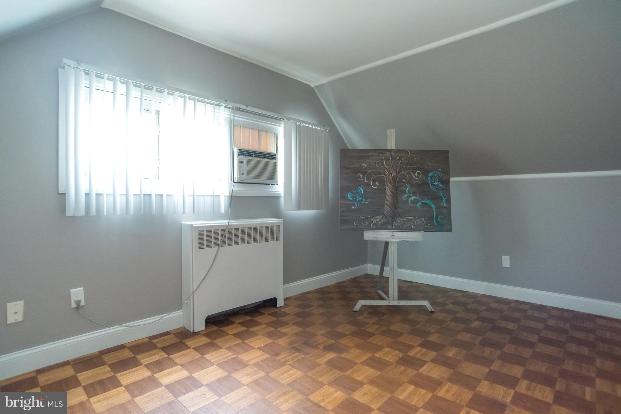 21 Micahill Road Levittown, PA 19056 - Photo 34 of 37