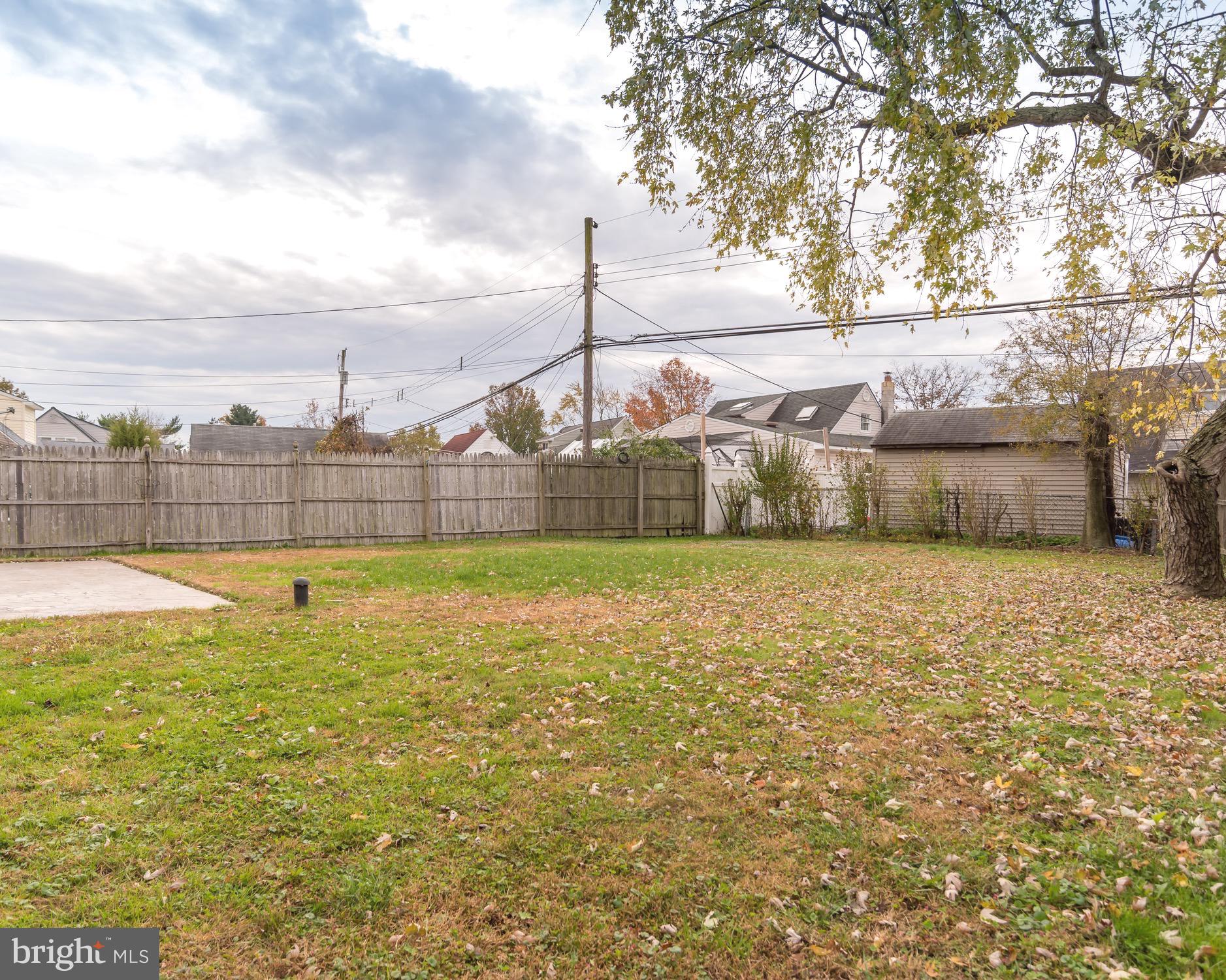 21 Micahill Road Levittown, PA 19056 - Photo 37 of 37