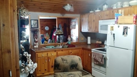 301 South River Road St. Regis Falls, NY 12980 - Photo 18 of 20