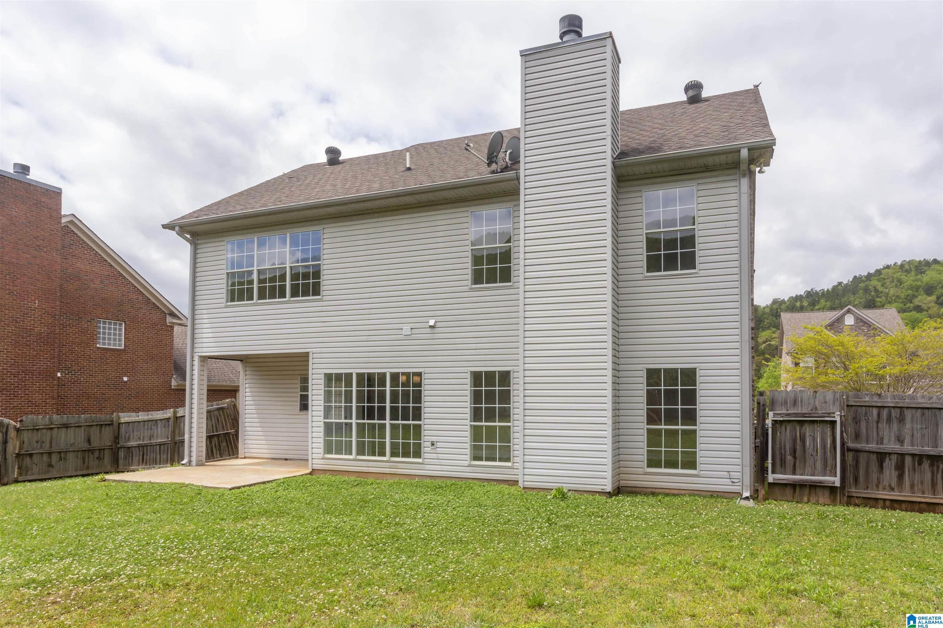 467 Forest Lakes Drive Sterrett, AL 35147 - Photo 4 of 35