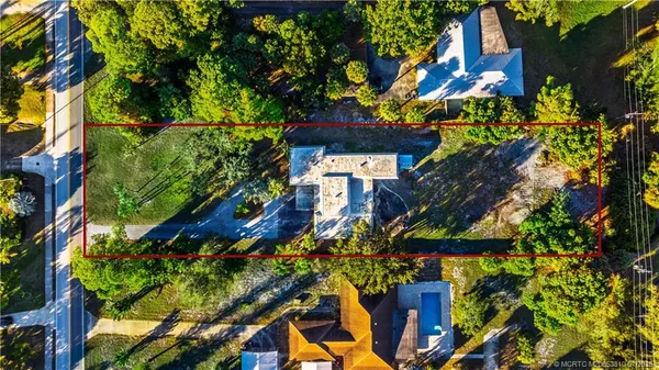$595,000 | 1103 Northwest Pine Lake Drive, Stuart, FL 34994