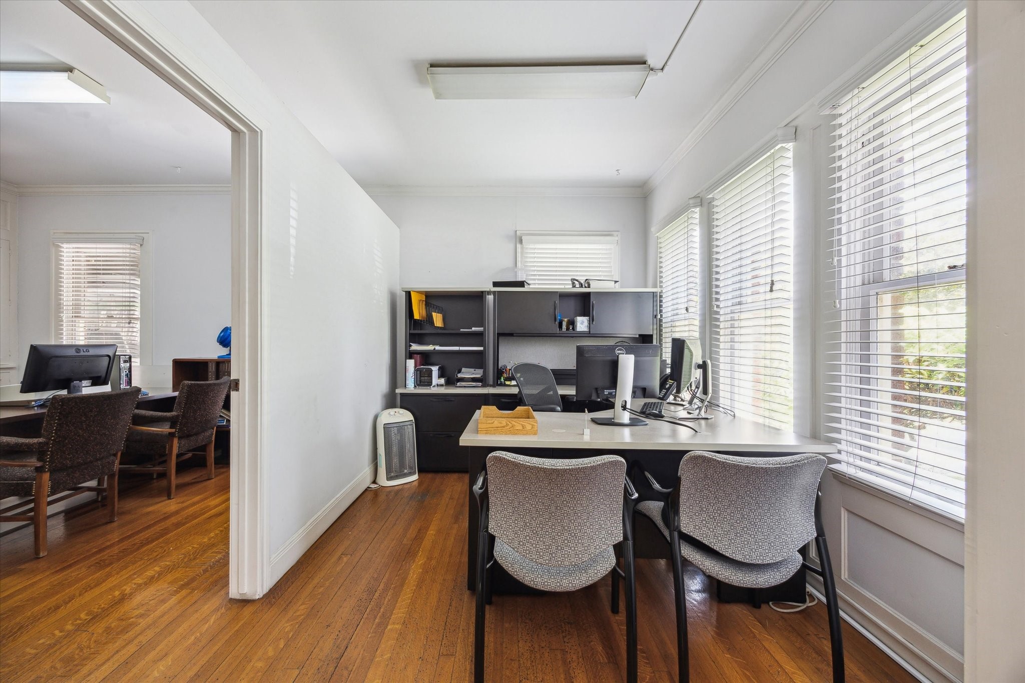 708 Sul Ross Street Houston, TX 77006 - Photo 15 of 30