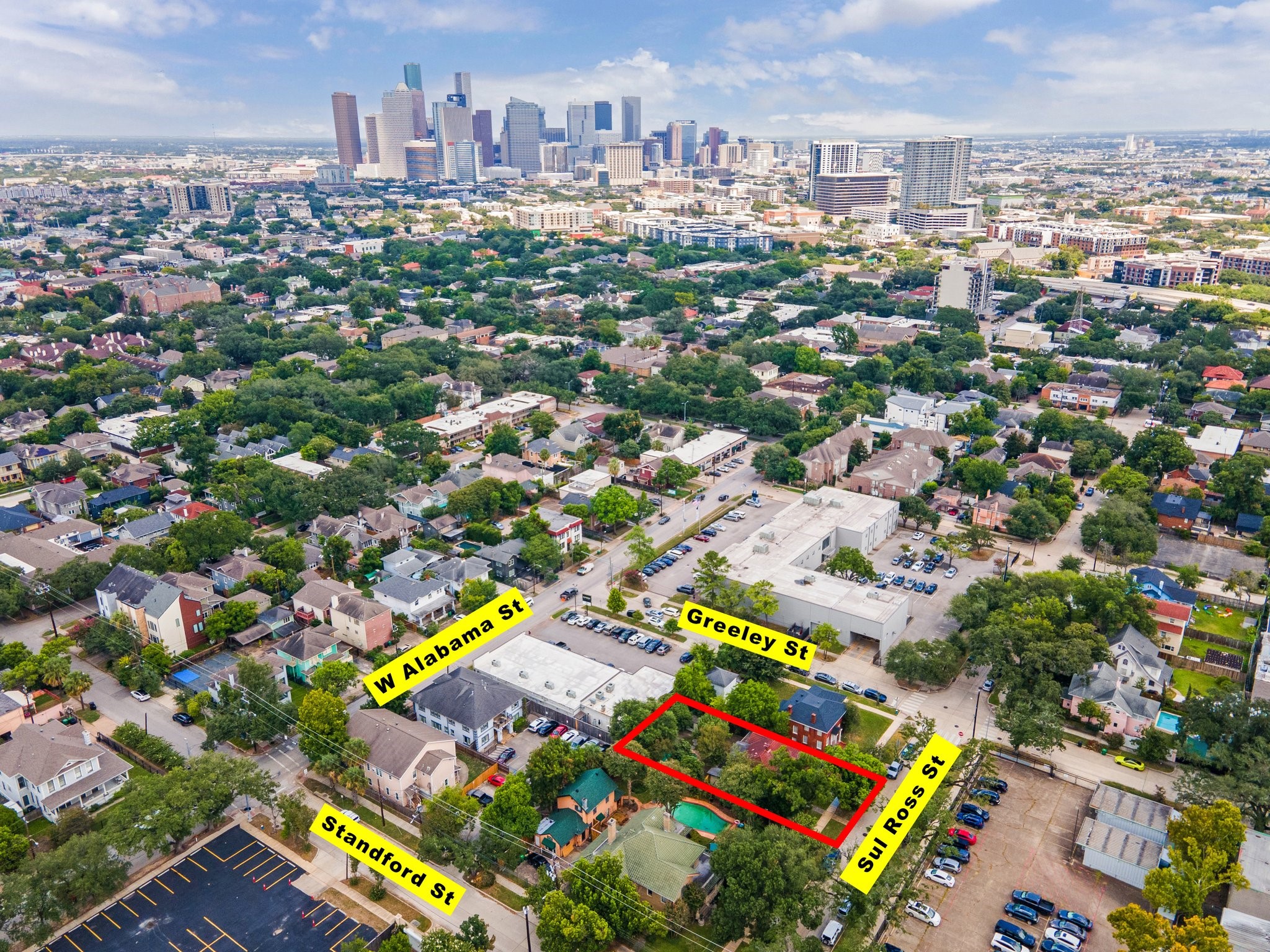 708 Sul Ross Street Houston, TX 77006 - Photo 25 of 30 an aerial view of a city