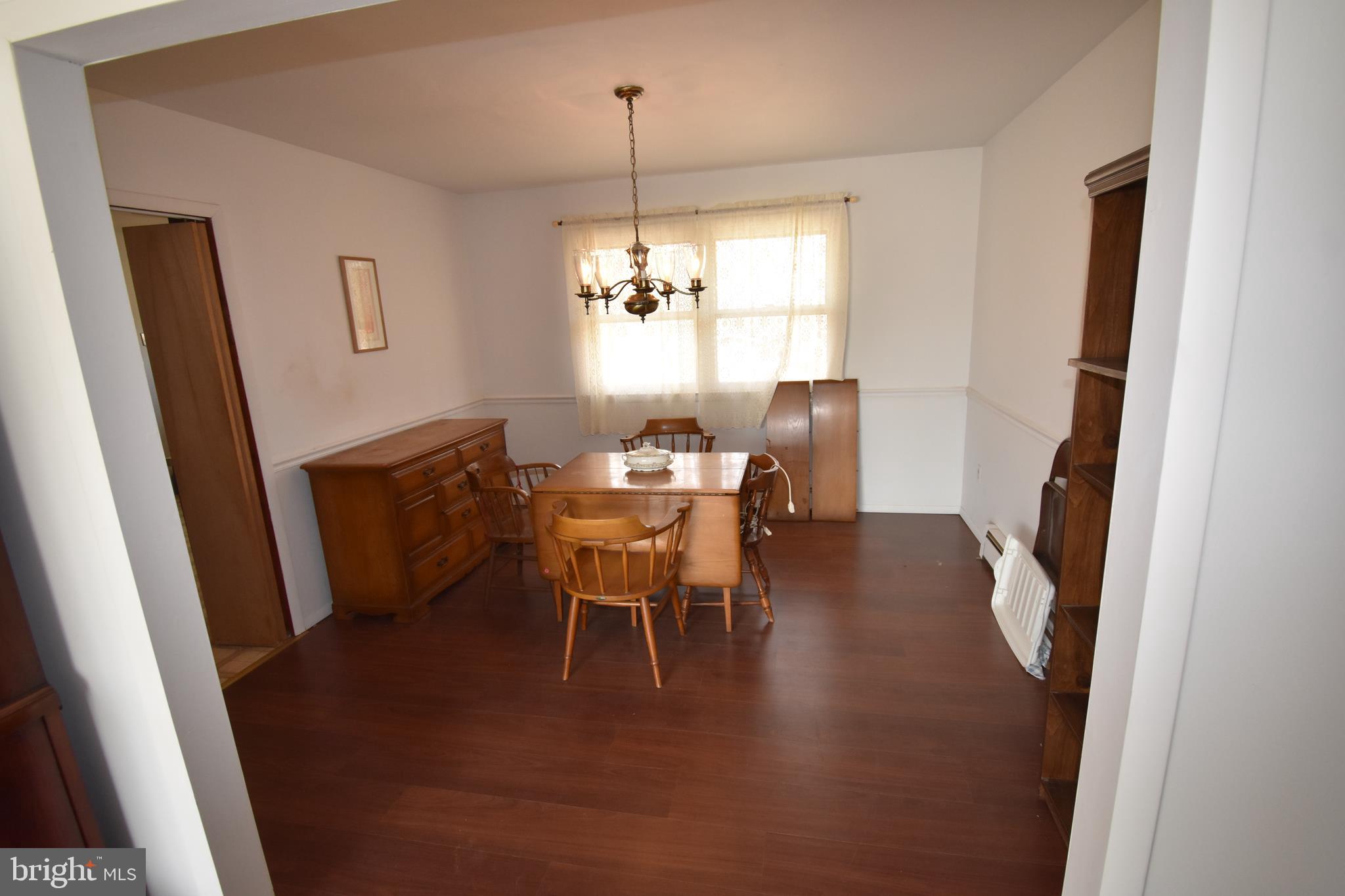 1271 Old York Road Burlington, NJ 08016 - Photo 6 of 17 a dining room with furniture and window