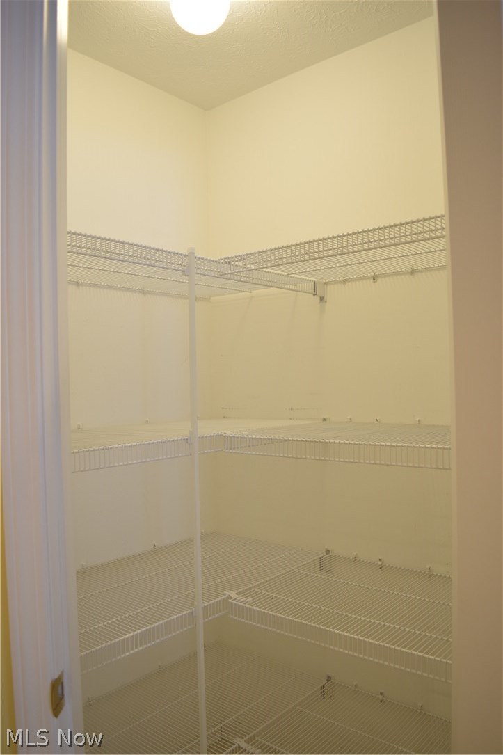 8330 West Ridgewood Drive, Unit 2A Cleveland, OH 44129 - Photo 13 of 25