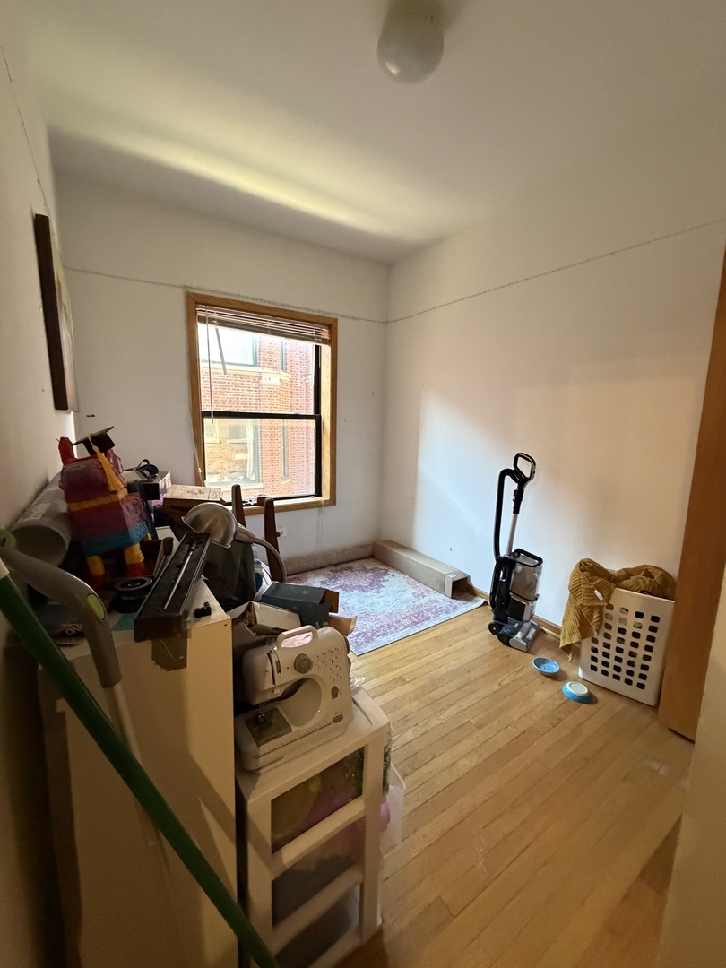 626 West Patterson Avenue, Unit 2W Chicago, IL 60613 - Photo 7 of 8