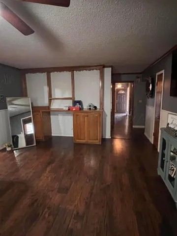a view of a storage & utility room