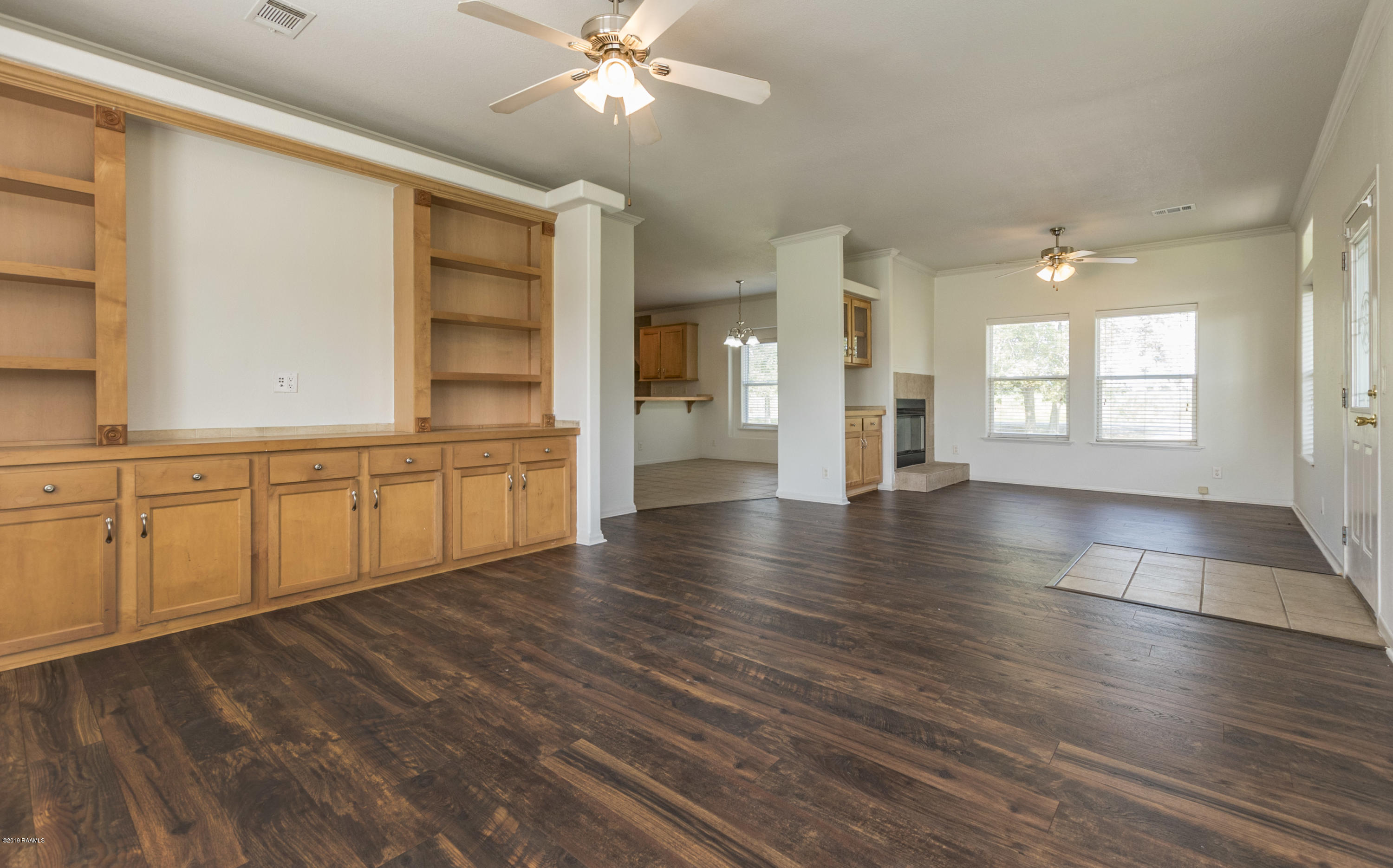 935 Toby Mouton Road Duson, LA 70529 - Photo 4 of 40 Living Area 2
