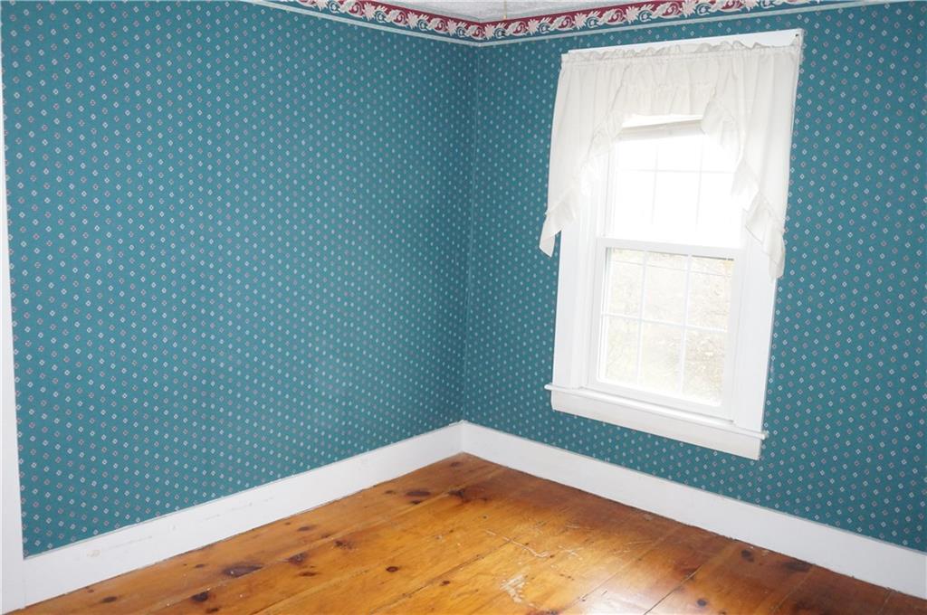 962 Quaker Ridge Road Casco, ME 04015 - Photo 20 of 35 Bedroom 1