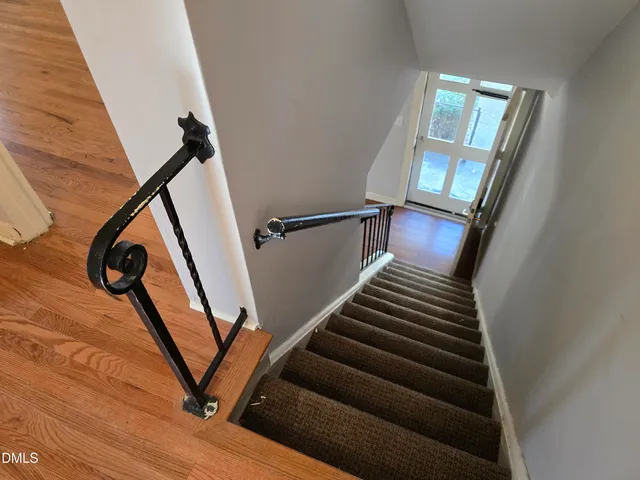 $1,955 | 1000 Nichols Drive, Raleigh, NC 27605