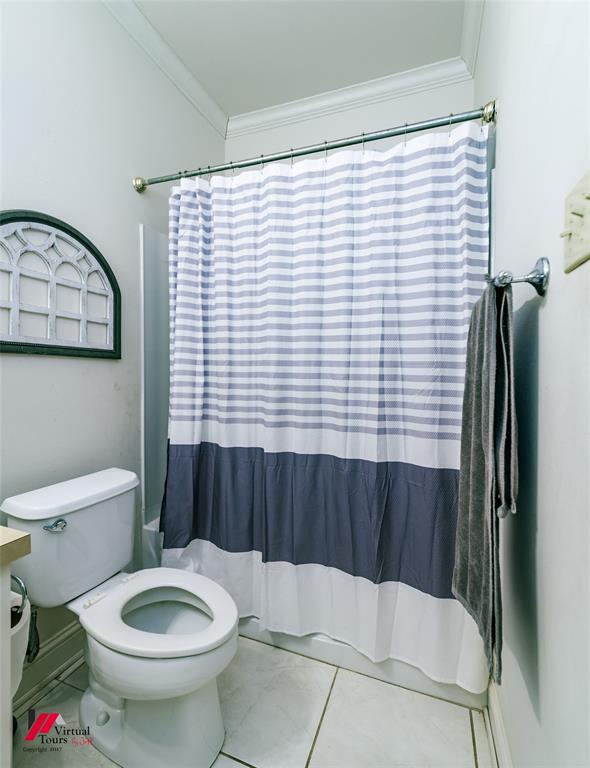 266 Stark Road Stonewall, LA 71078 - Photo 27 of 39 a bathroom with a toilet and a shower