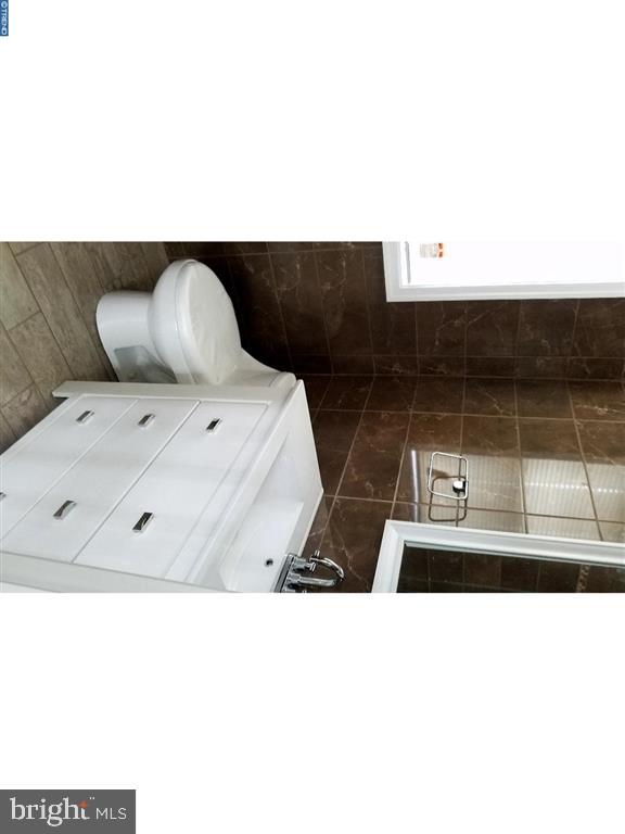 145 Kingston Road Cheltenham, PA 19012 - Photo 21 of 24