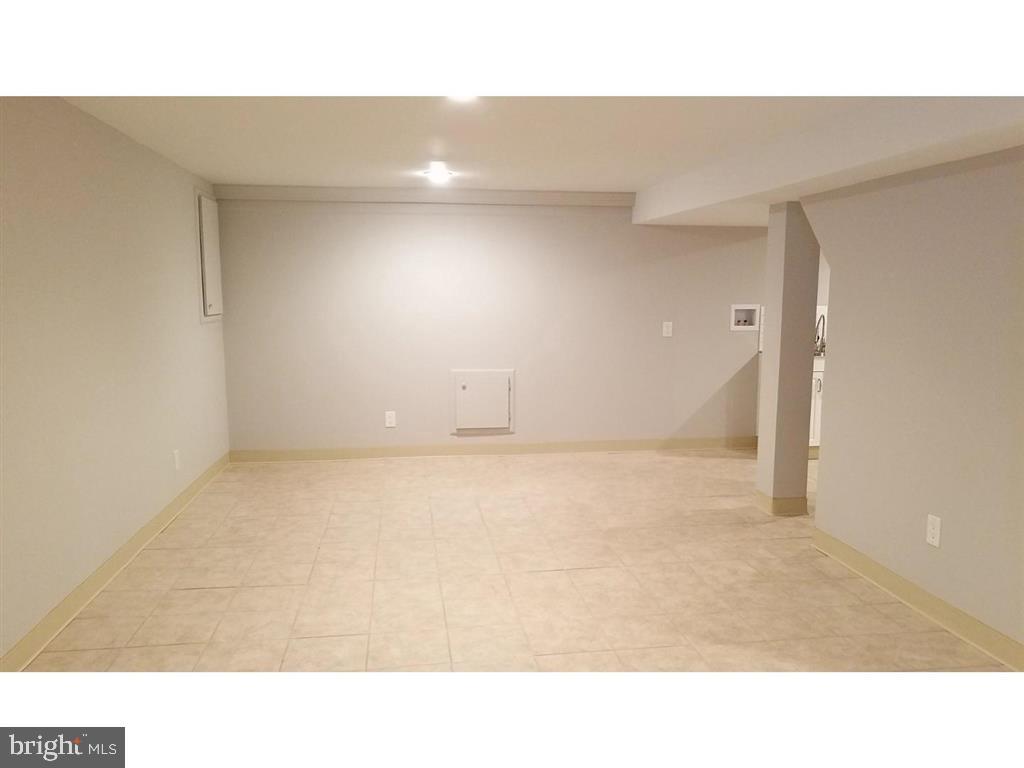 145 Kingston Road Cheltenham, PA 19012 - Photo 3 of 24