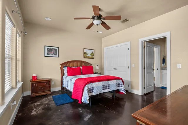 $1,200,000 | 1513 Hill Top Drive, Granite Shoals, TX 78654