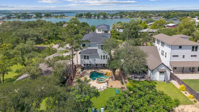 $1,200,000 | 1513 Hill Top Drive, Granite Shoals, TX 78654