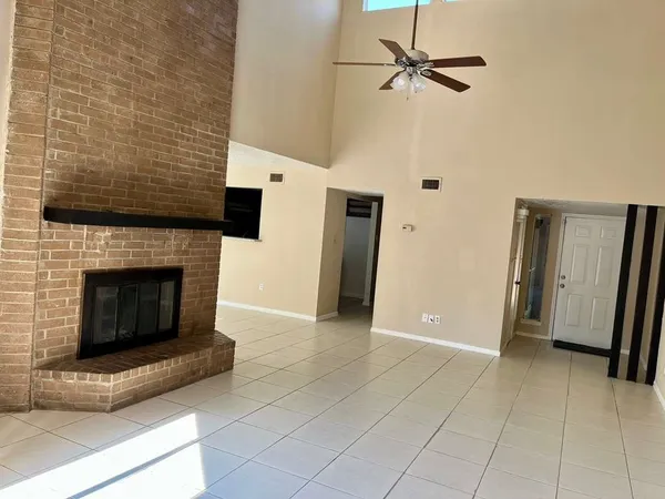 $1,750 | 13511 Quetzal Lane, Houston, TX 77083