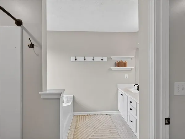 $399,900 | 5592 Thistledown Terrace, Sugar Hill, GA 30518