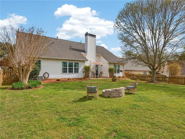 $399,900 | 5592 Thistledown Terrace, Sugar Hill, GA 30518