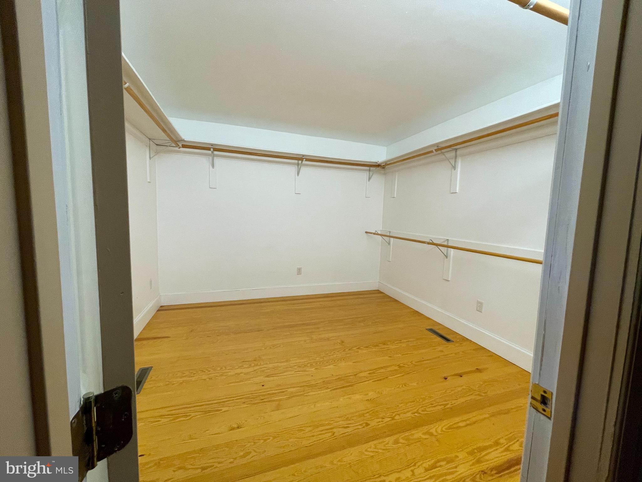 2795 Scientists Cliffs Road Port Republic, MD 20676 - Photo 2 of 26 Gallery Image 2