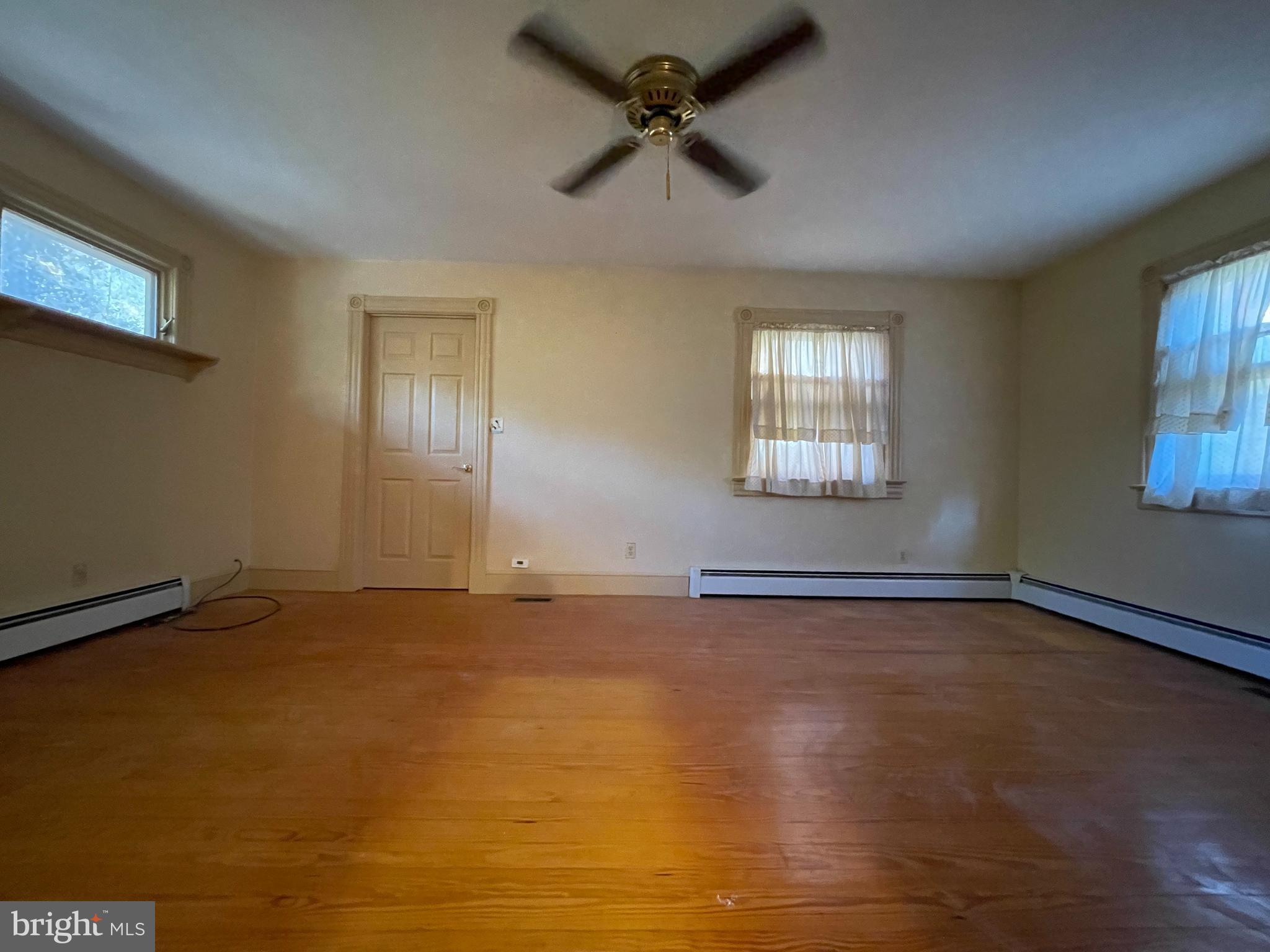 2795 Scientists Cliffs Road Port Republic, MD 20676 - Photo 3 of 26 Gallery Image 3