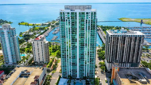 $1,795,000 | 100 1st Avenue North, Unit 2302, St. Petersburg, FL 33701