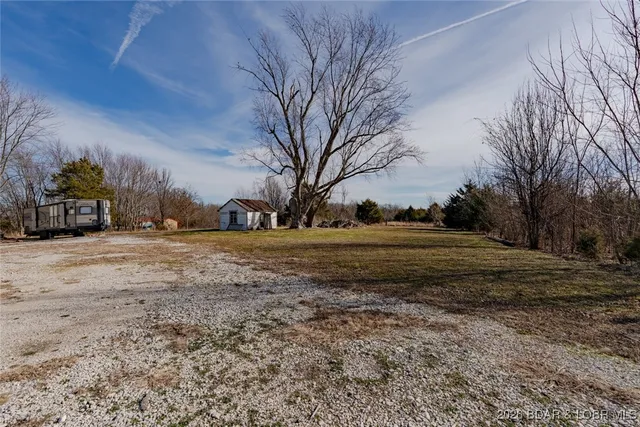 $319,000 | 3064 Old South 5, Camdenton, MO 65020