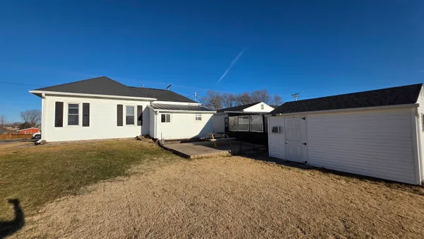 $189,000 | 631 South Tyler Street, Lancaster, WI 53813