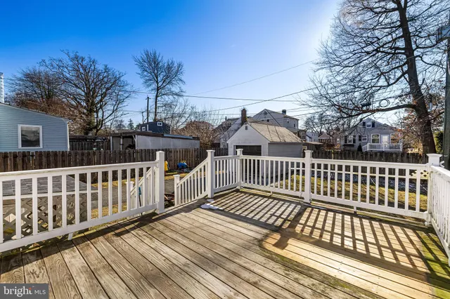 $359,900 | 2601 Hillcrest Avenue, Baltimore, MD 21234