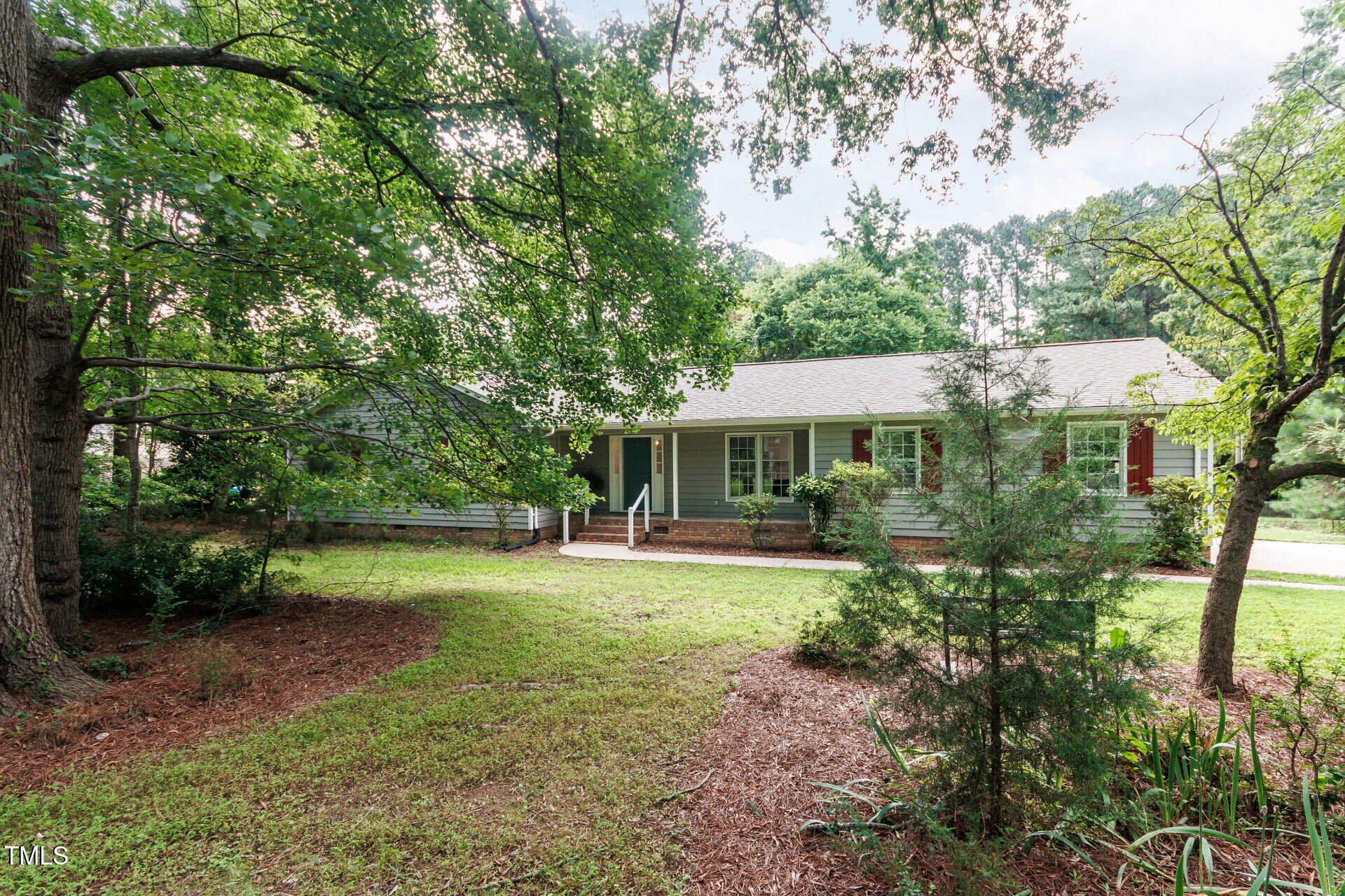 3608 Rivermont Road Durham, NC 27712 - Photo 1 of 33 Front Yard