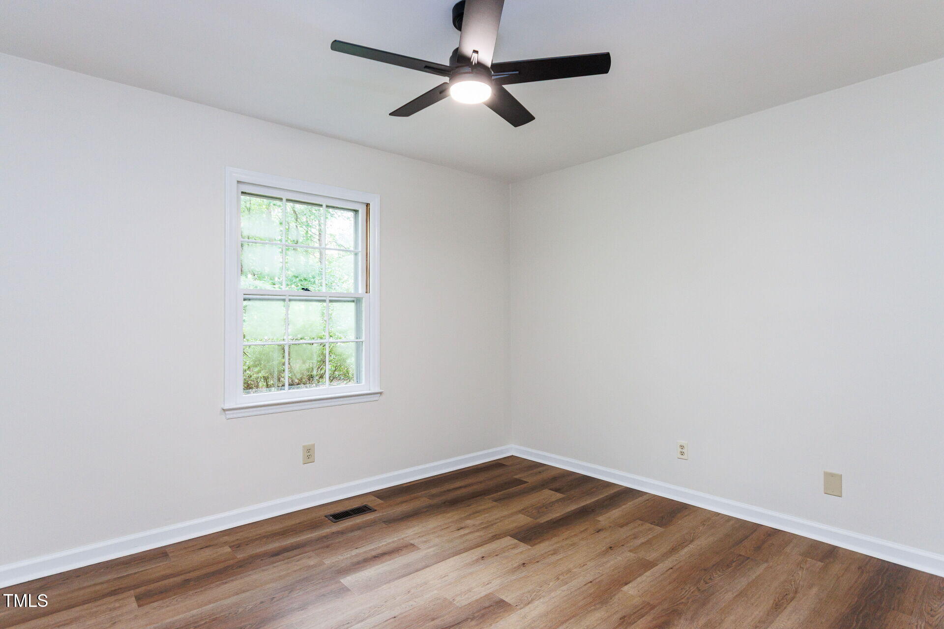 3608 Rivermont Road Durham, NC 27712 - Photo 22 of 33 Bedroom 3