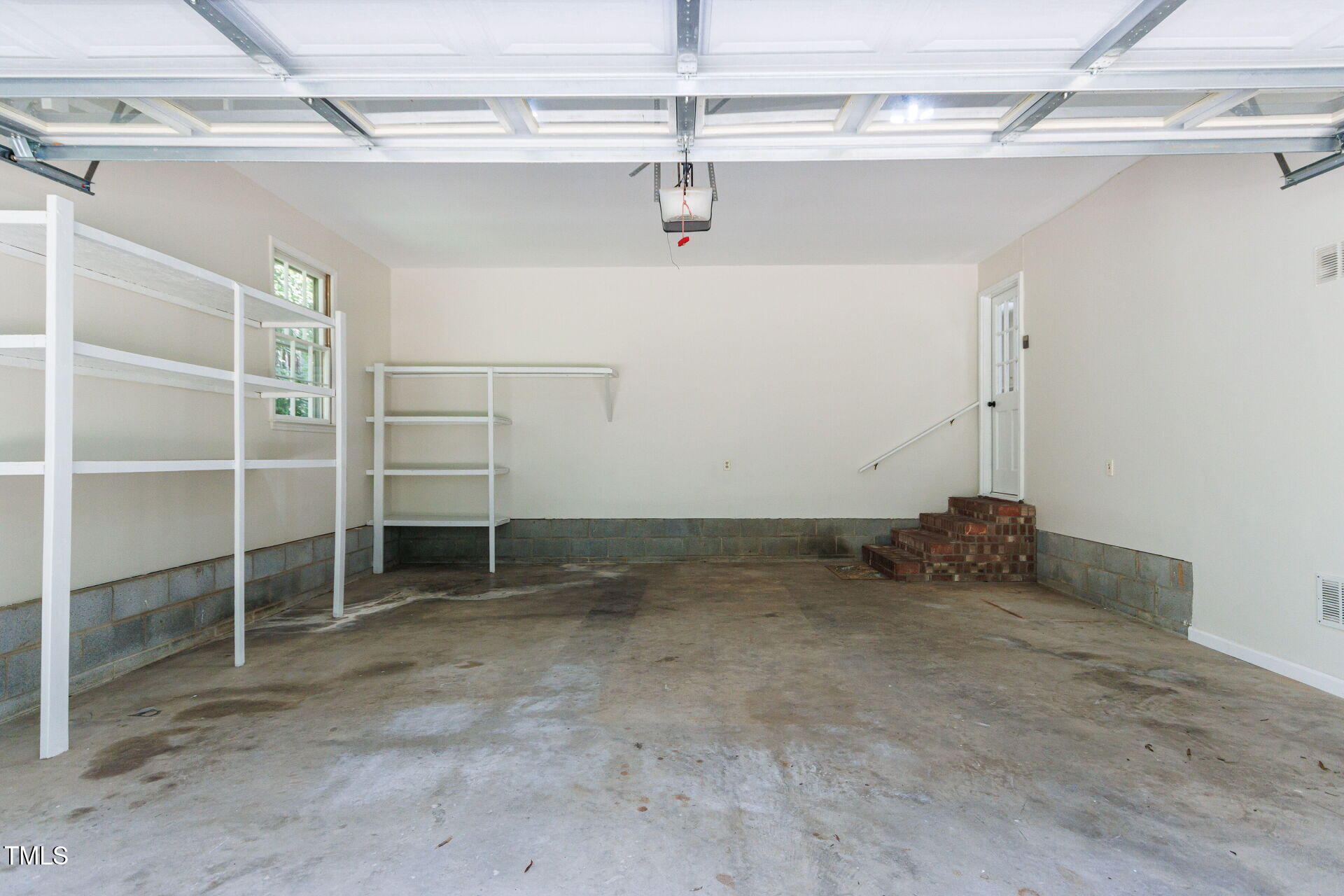 3608 Rivermont Road Durham, NC 27712 - Photo 28 of 33 Garage