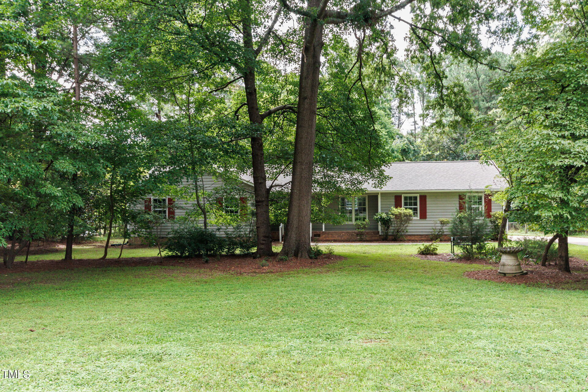 3608 Rivermont Road Durham, NC 27712 - Photo 33 of 33 Front Yard
