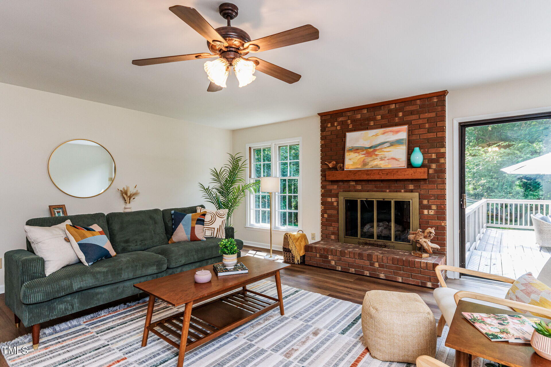3608 Rivermont Road Durham, NC 27712 - Photo 5 of 33 Living Room