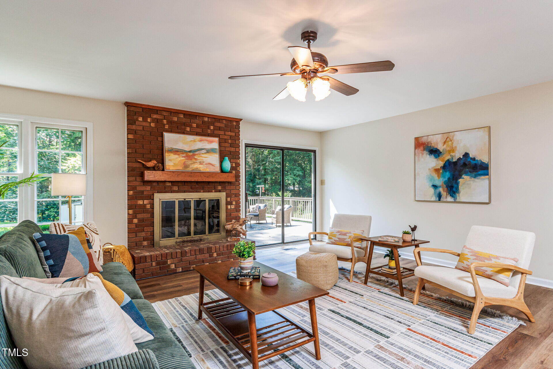 3608 Rivermont Road Durham, NC 27712 - Photo 6 of 33 Living Room