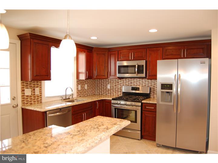 654 Hawarden Road Springfield, PA 19064 - Photo 5 of 25 Kitchen