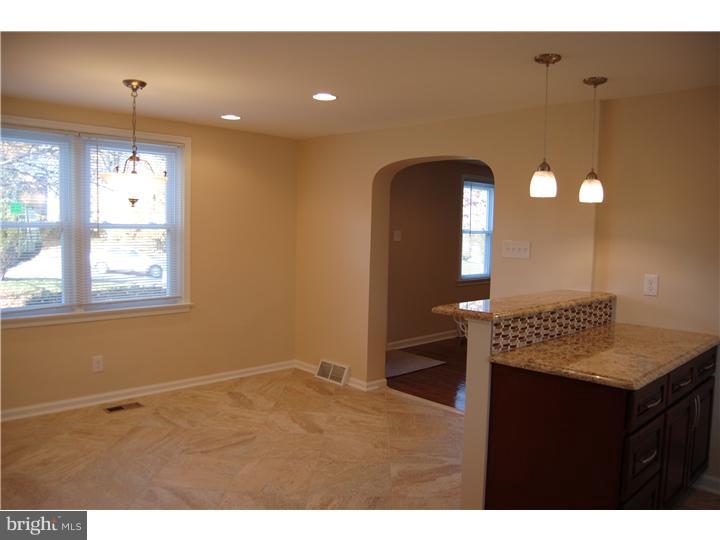 654 Hawarden Road Springfield, PA 19064 - Photo 9 of 25 Dining Room