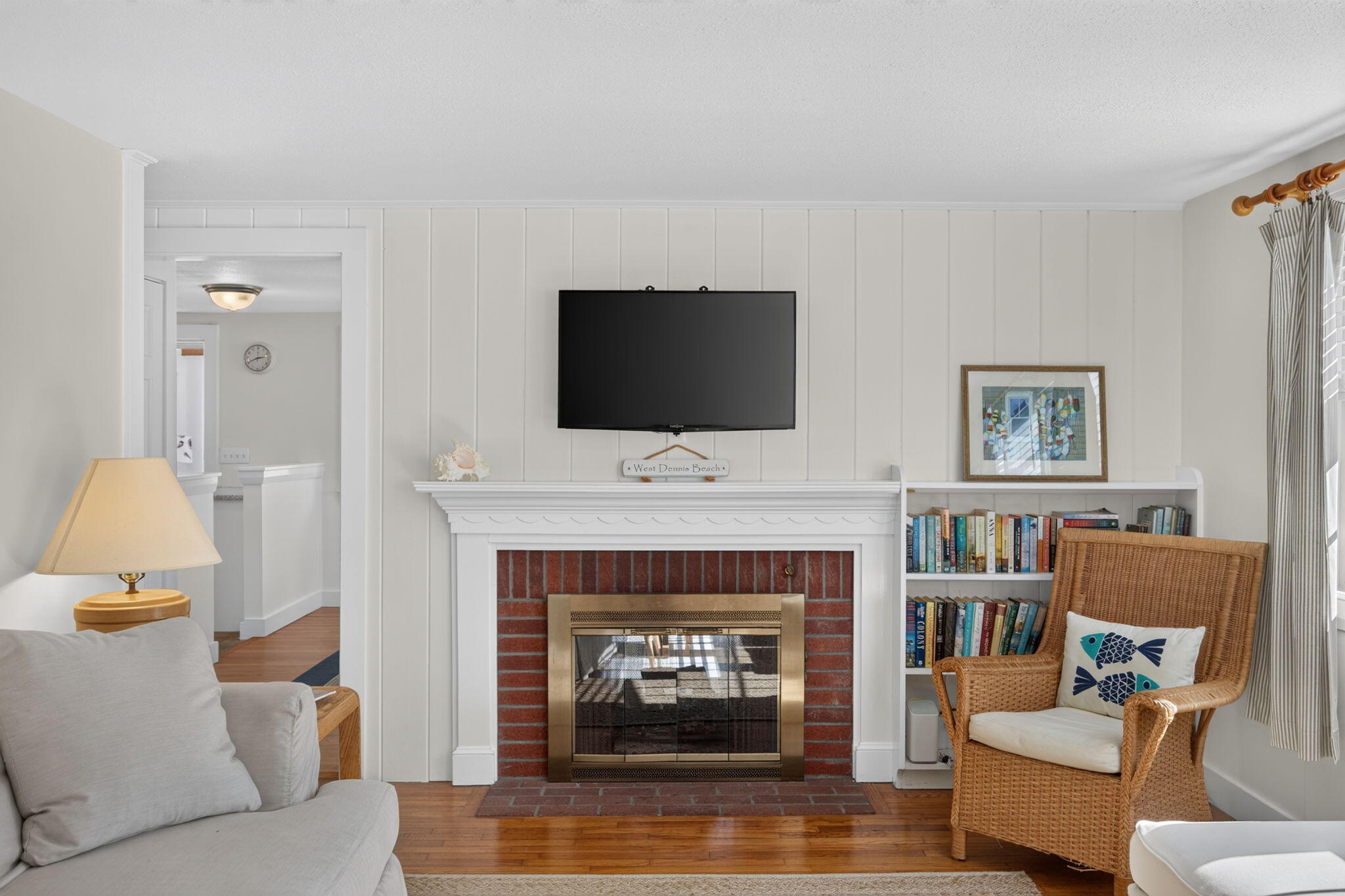 38 Craig Road West Dennis, MA 02670 - Photo 22 of 29 Gas Fireplace